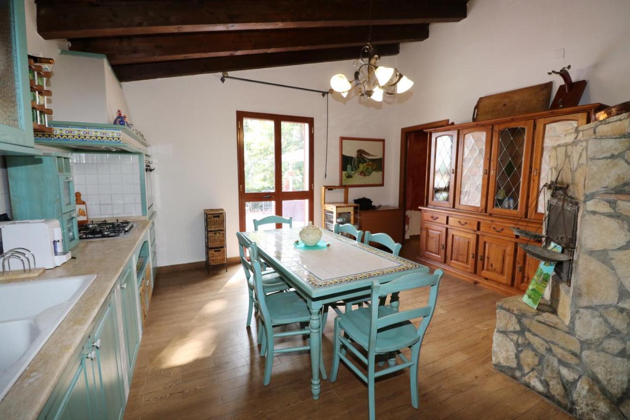 Casa Di Lu' Villa Floridia Exteriör bild