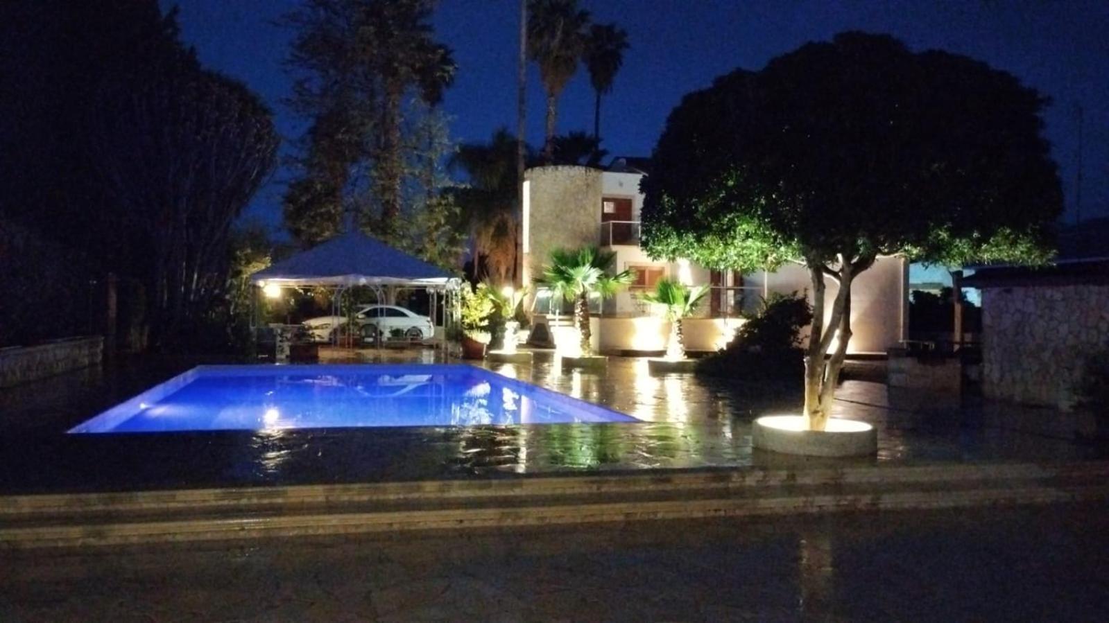 Casa Di Lu' Villa Floridia Exteriör bild